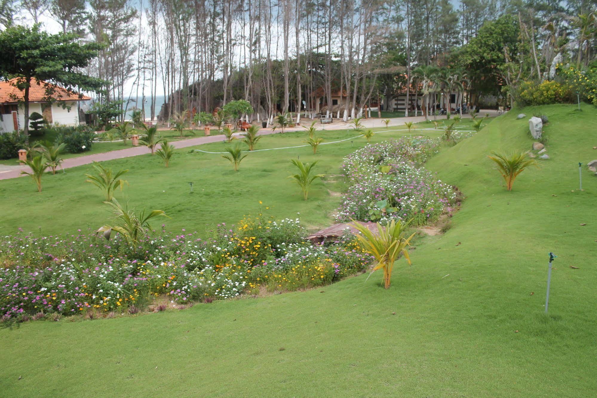 Doi Su Resort Ham Thuan Nam Exterior photo